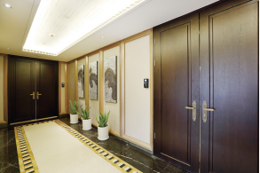 鴻昇現(xiàn)代城營銷中心